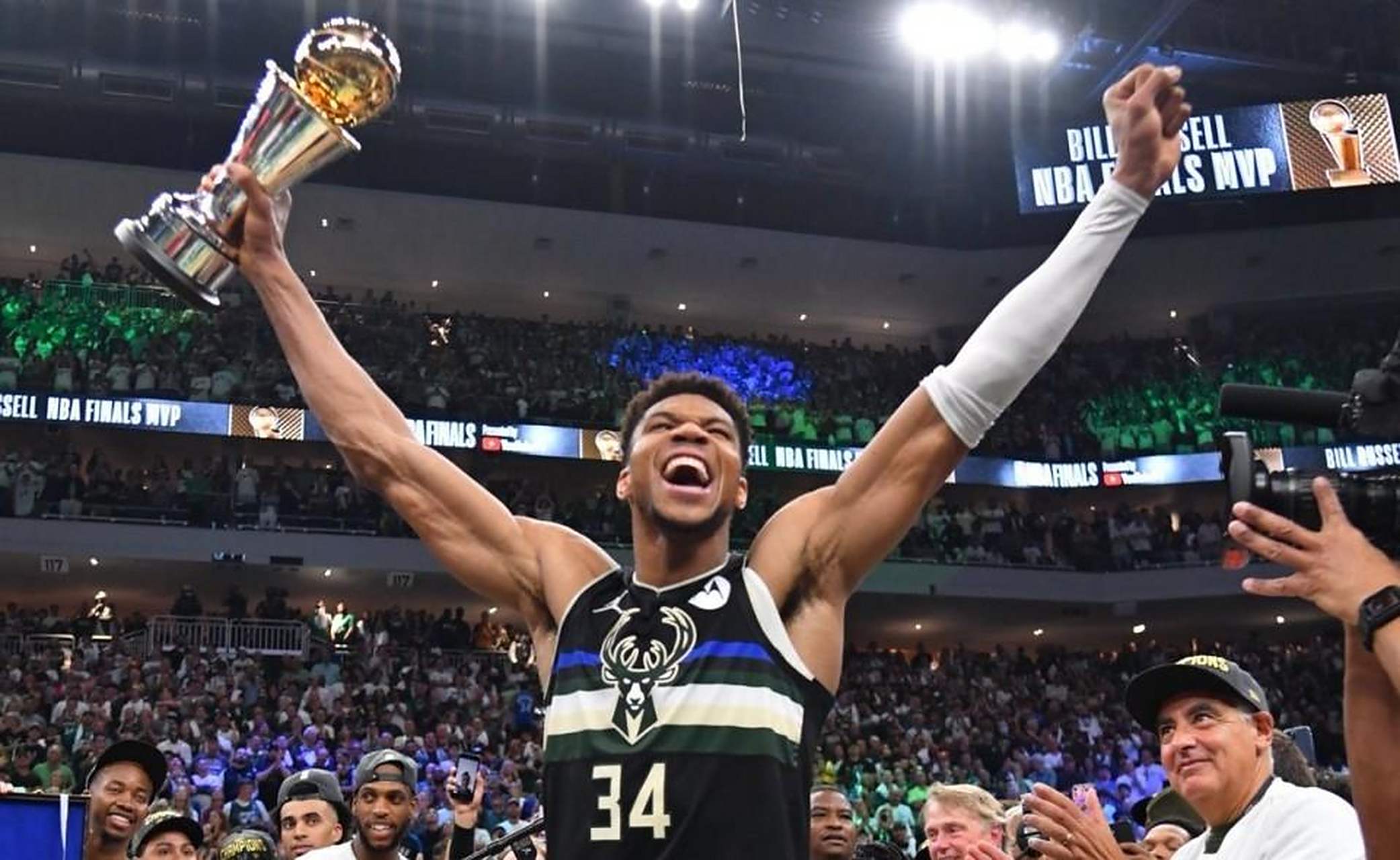 赔率变化选手发挥出色，荣膺最佳MVP