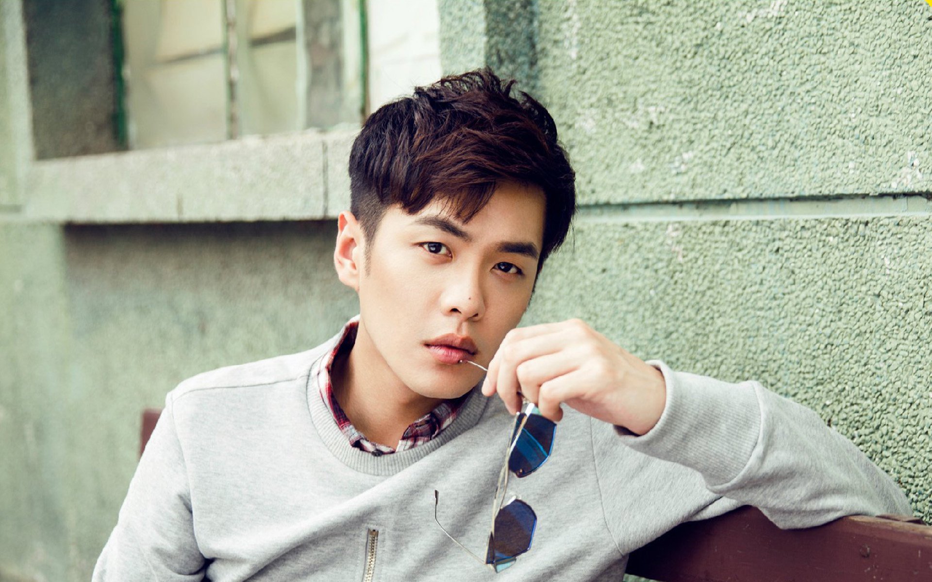 菱形中场与四维屏障,当罗德里戈的防守艺术穿越平行宇宙