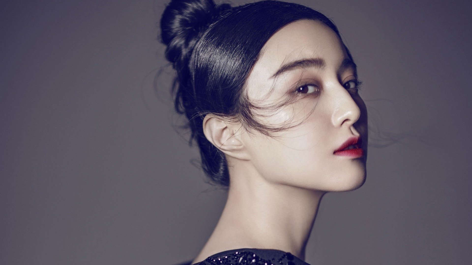 没有比赛的时间赛跑,当比利亚雷亚尔打穿卡塔尔,德里赫特在拯救谁的世界?